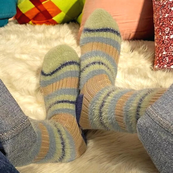 🆕️Cozy Fuzzy Striped Socks 3-Pack | Soft & Warm Fluffy Winter Lounge Socks🧦 - Picture 7 of 15